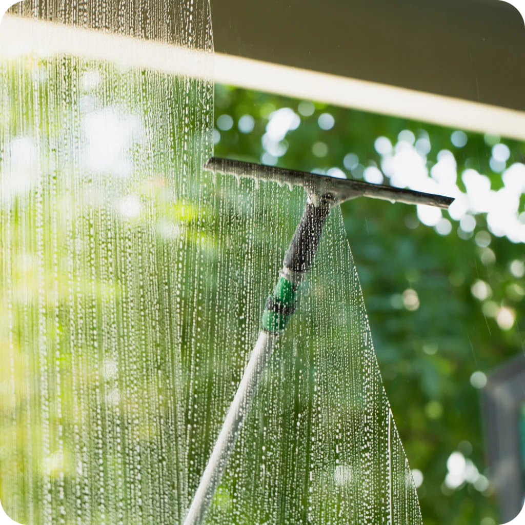 Window Cleaning Outdoor